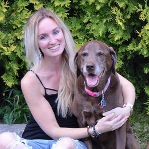 Meet your Posher, Elise